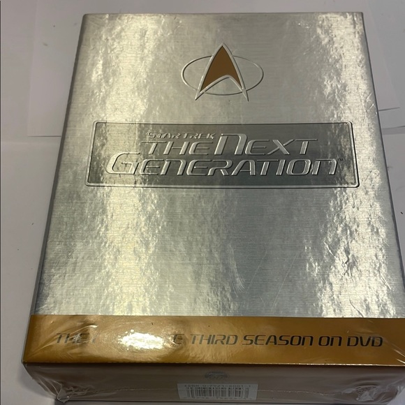 Star Trek The Next Generation Portable DVD Disc. Complete THIRD SEASONS. Silver - Picture 7 of 7